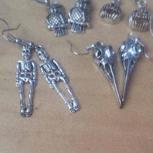 Silver Halloween Themed Earrings Set - Picture 2 of 6